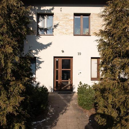 Home Studio Z Ogrodkiem Cracovia Exterior foto